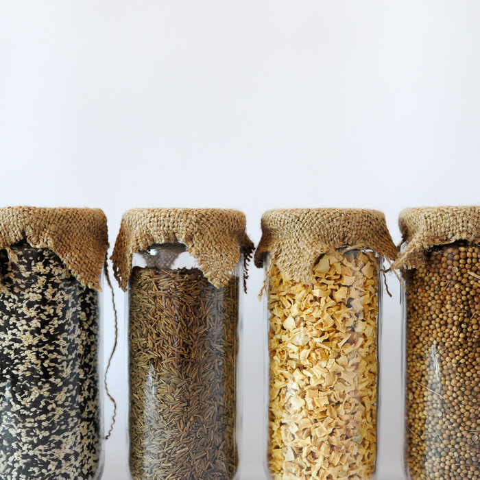 A Beginner’s Guide to Organic Herbs and Spices for Every Recipe