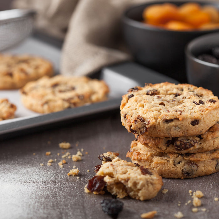 Oatmeal Cookies with Organic Sun Dried Apricots