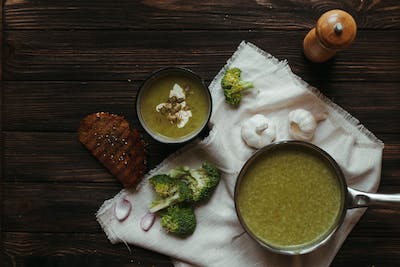 The Organic Food Cookbook: Delicious Recipes for a Healthy Life